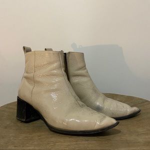 Everlane Boss Boots - White Patent